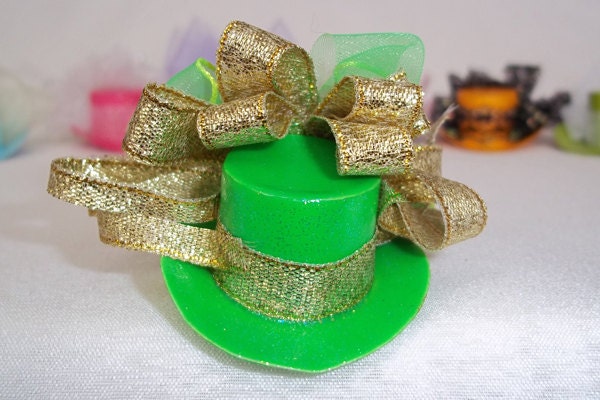 Mini Fluorescent Green Top Hat