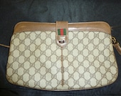 Vintage 1960s Gucci Classic GG Logo Handbag Purse Shoulder Bag Authentic Italy
