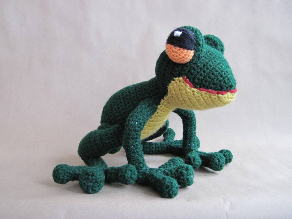 Frog PDF Crochet Pattern - Digital Download