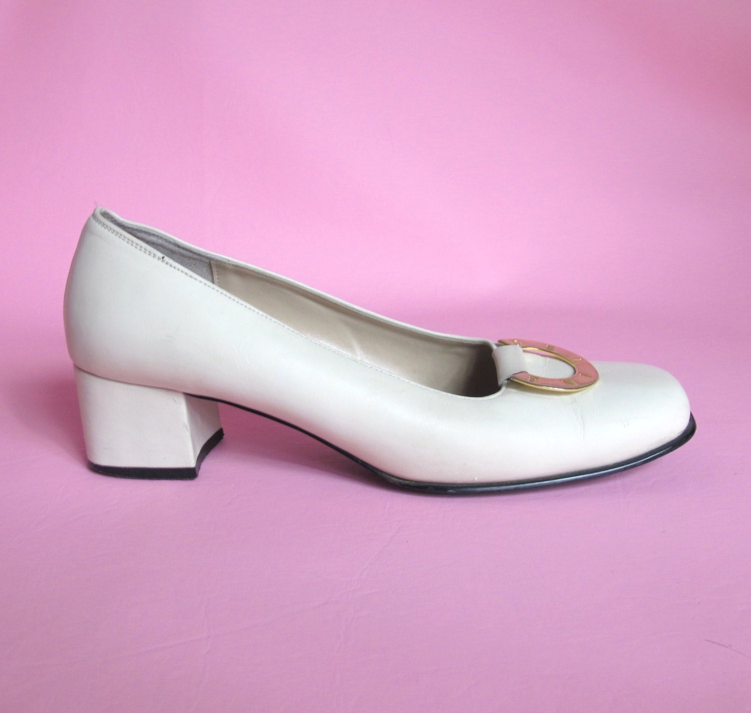 90s CELINE White Leather Low Heel Pumps (7.5)