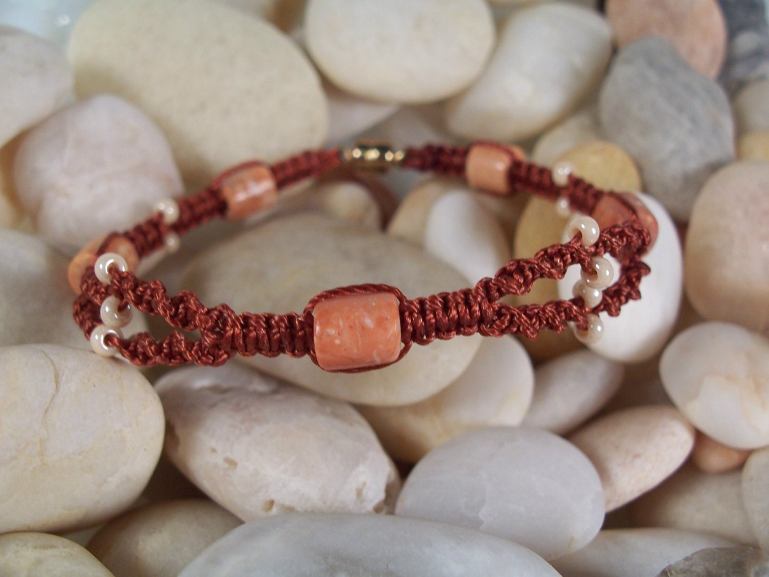Six Cord Macrame Bracelet, Pattern in PDF