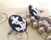 Sailor Anchor Cardigan Sweater Clip