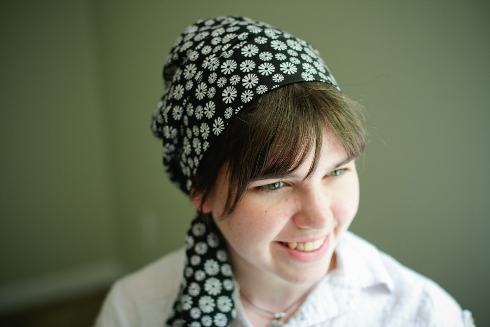 Snood    Black and White Pinwheels Snood - Hair Prayer Covering Veil Hair   Snood  Headcovering Head Cover Tichel