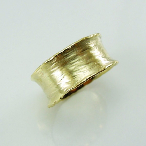 Gold Ring Wide Wedding Band Concaved Textured (Ir134)