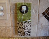 Cell Phone Holder Docking Station Charging Holder IPhone