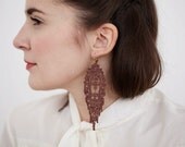 tulips brown lace chandelier earrings