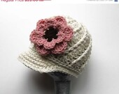 Sale Crochet baby hat, Newborn girls newsboy hat, ivory and rose pink  - made to order in any color