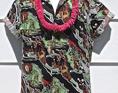 Vintage HILO HATTIE Hawaiian Shirt w/Fabulous Black, Red, Green Island Fishing Scenes sz L