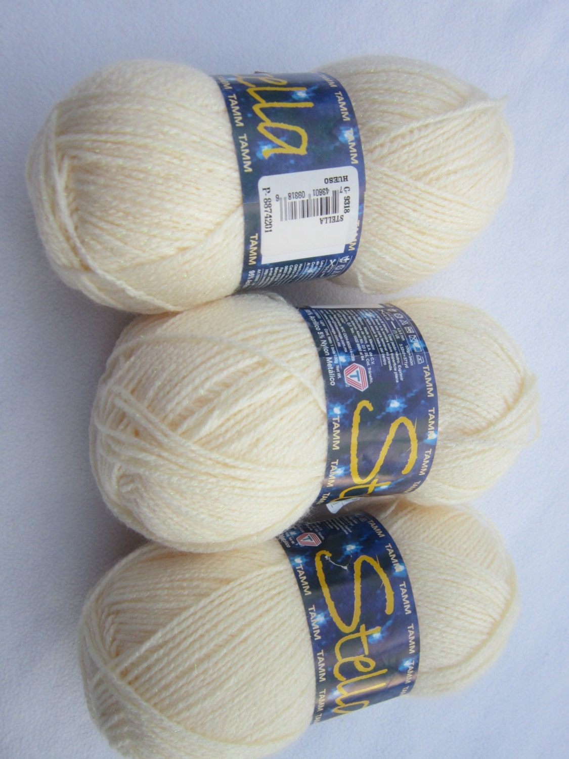 Destash Cream Sparkly Yarn 3 Skeins