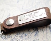 i carry your heart ee cummings custom Leather Keychain