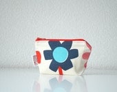 Small Zipper Pouch - Coin Purse - Blue and Red Flowers