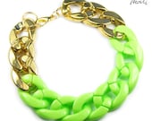 Acrylic Chain Bracelet: LIME CHIC. Pop style. Green and black. Light. Adjustable. Neon green.