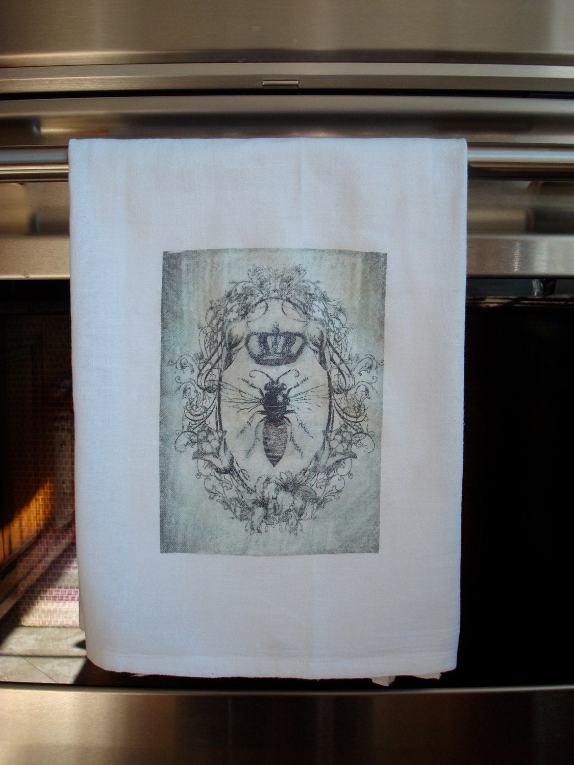 Queen Bee Flour Sack towel
