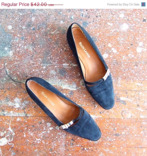 25% OFF STOREWIDE SALE Sale / Vintage 1990s Ralph Lauren blue suede flats / 6