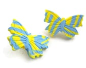 Butterfly buttons with shank yellow and baby blue textured clay