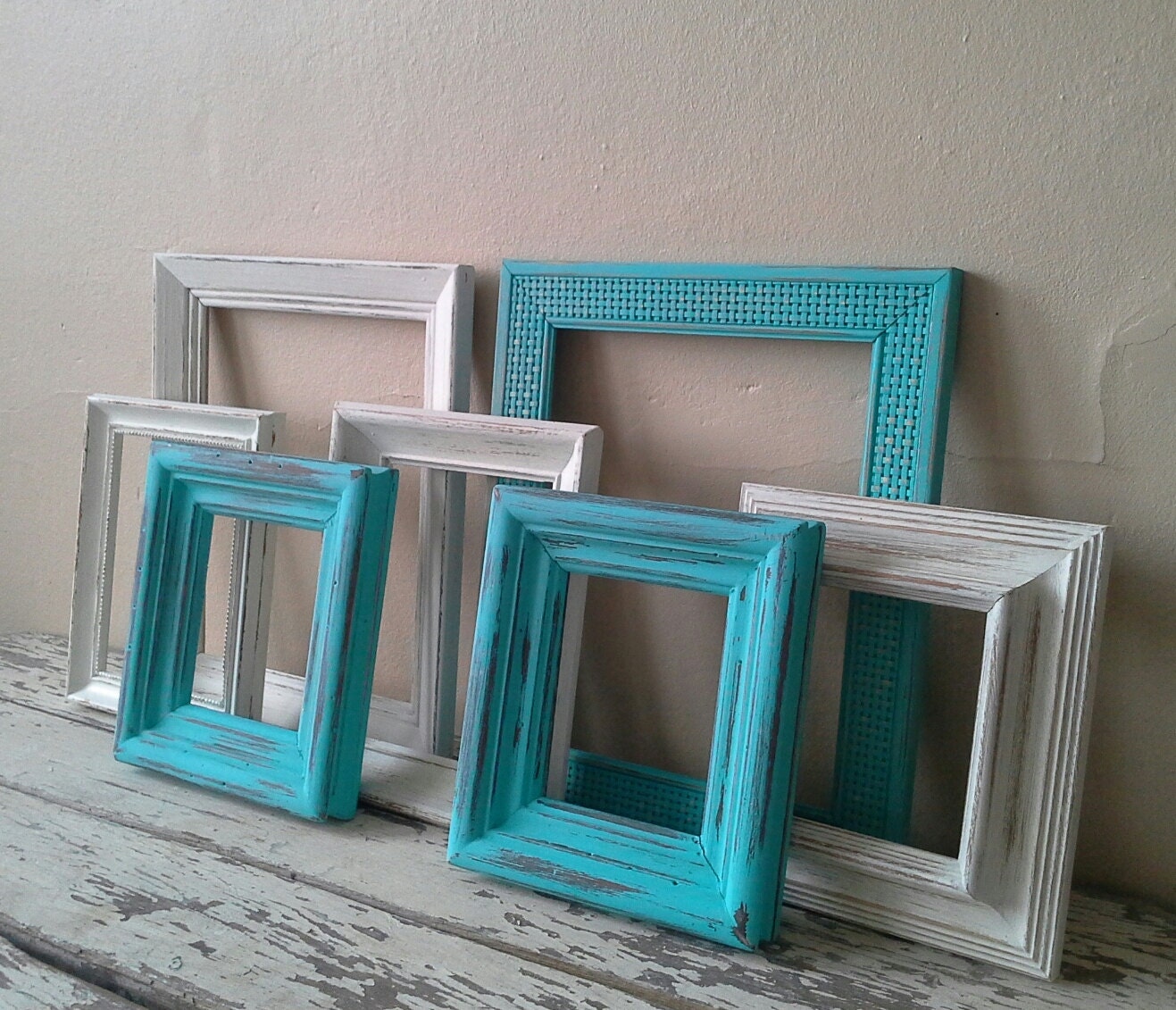 Frame Set, frame grouping, Shabby and Chic, Paris chic, Cottage and Vintage home decor