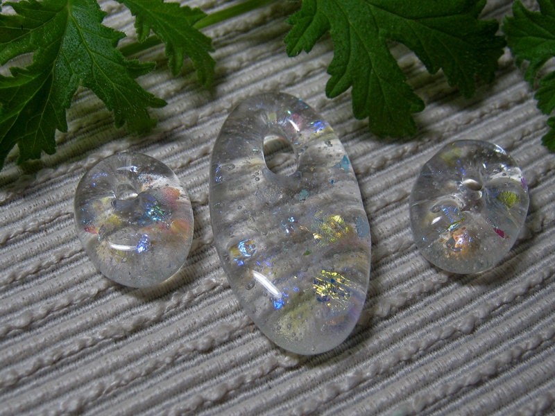 ARTBEADS / Jewelry Making Supplies / Focal Bead / Clear Glass / Dichroic Glass / Fire of an Opal /