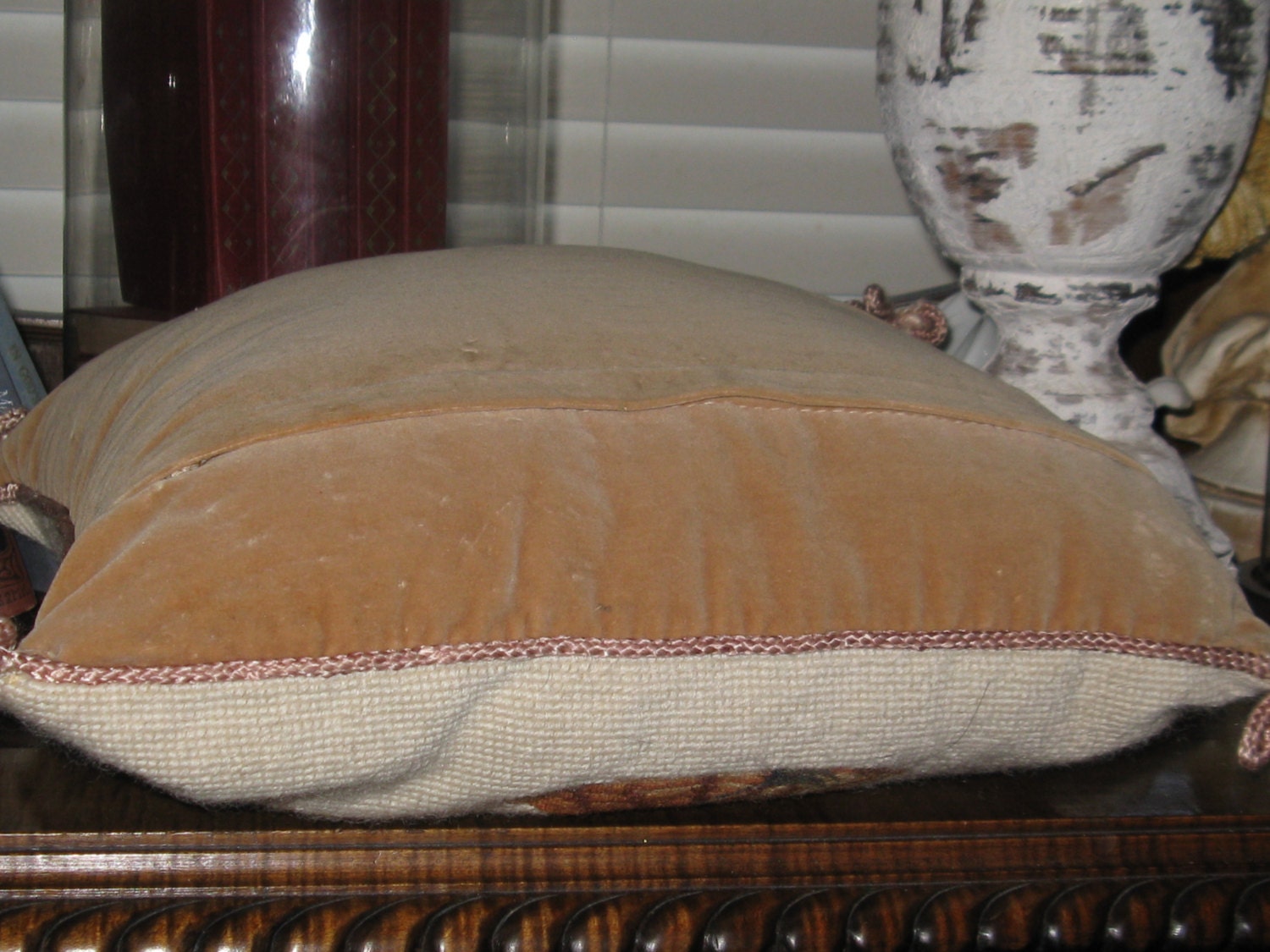 Beautiful Vintage Petipoint Pillow...Wonderful Accent Pillow...Beautiful Basket Of Fruit...