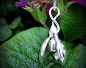 Sterling Silver Snowdrop Necklace