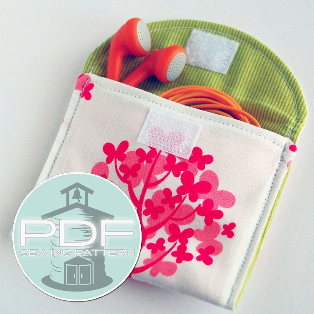 Easy wallet - 3 sizes - earbud, iPhone iPod 4 5, cash pouch case sewing pattern - great for beginners - PDF INSTANT DOWNLOAD