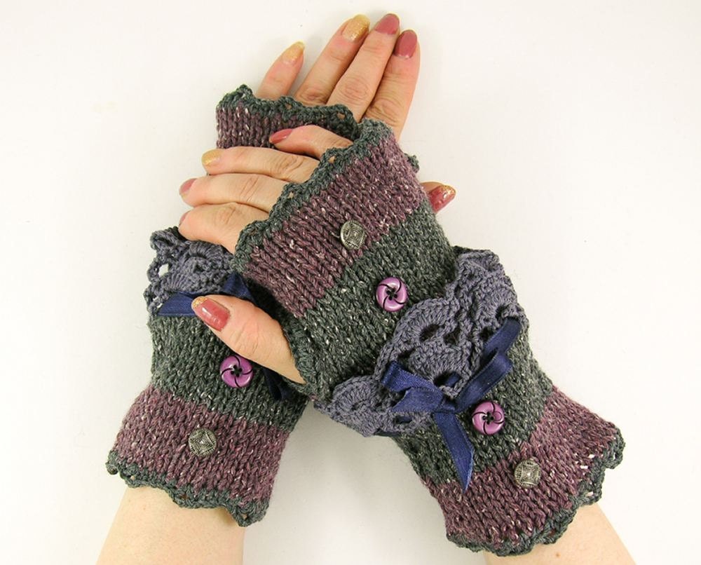 Knit fingerless gloves arm warmers fingerless mittens women grey purple fall autumn  tweed lace romantic victorian tagt team