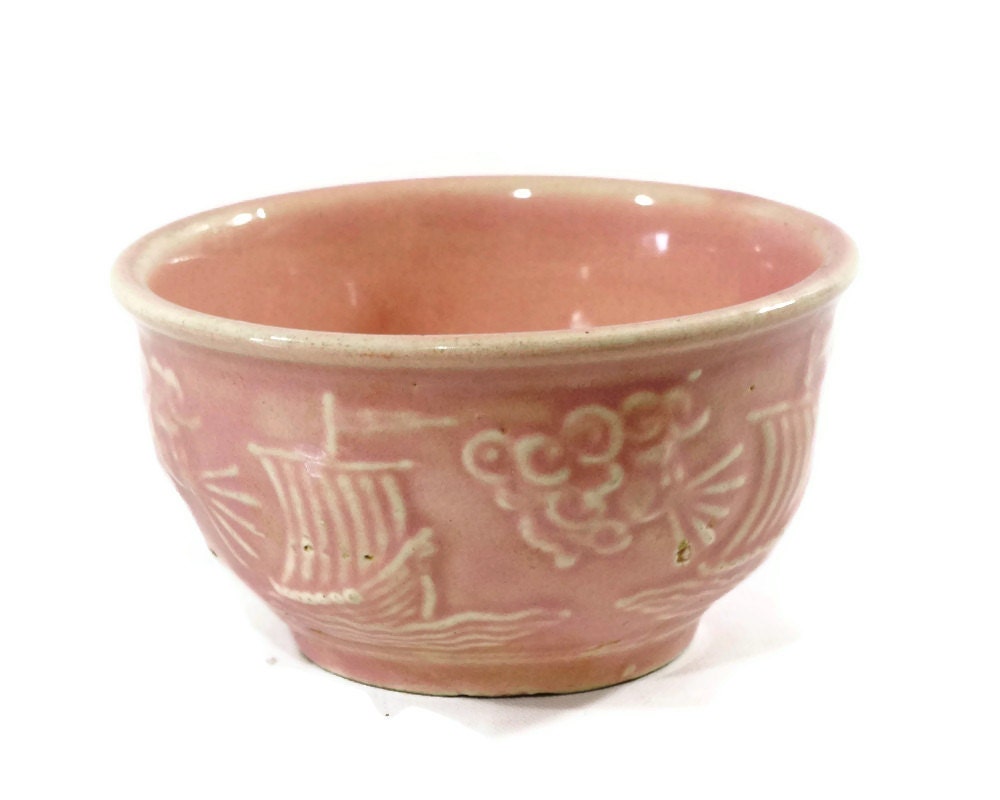 Robinson Ransbottom Zephyrus, Vintage Pink Pottery Bowl, North Wind, Ships