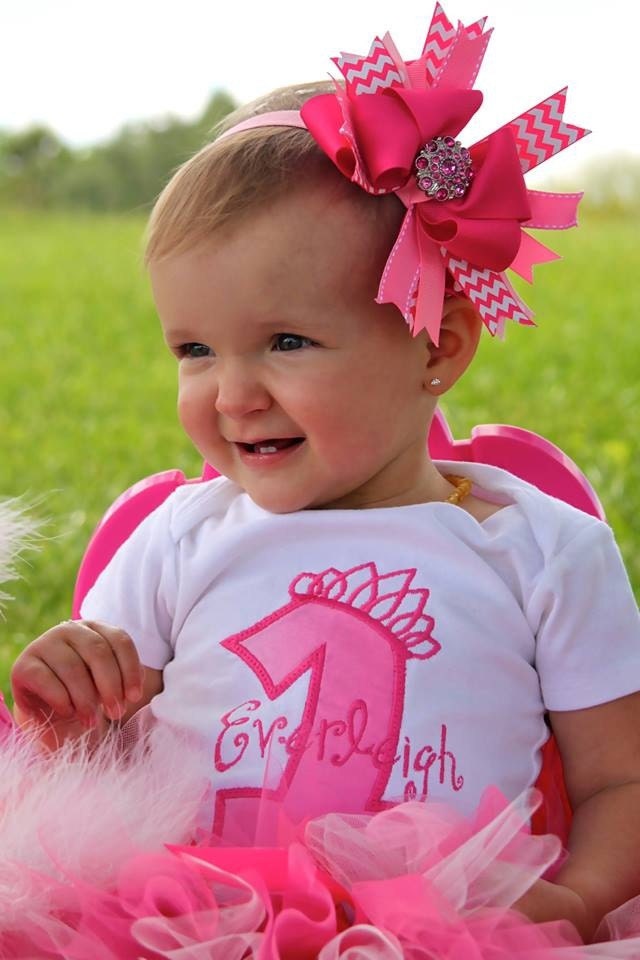 1st Birthday Princess Tutu, Personalized Onesie and Bow- Photo Prop, 1st Birthday, Princess, Personalized Outfit