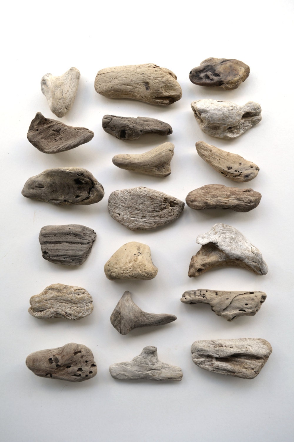20 driftwood pieces for picture frames, decoration and other craft projects