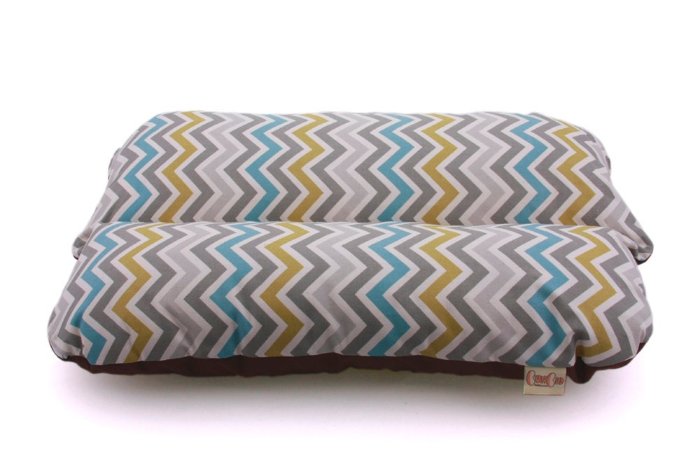 Deluxe Bunbed Dog bed CASE for Dachshunds and small dogs - Modern Green squares