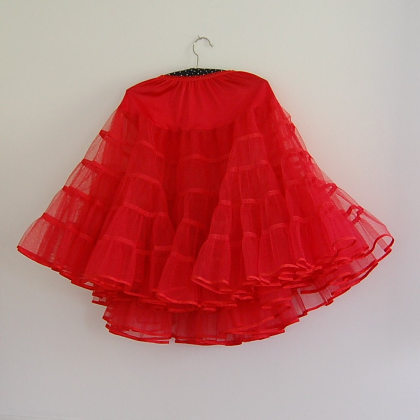 Red Nylon Petticoat Crinoline Small Excellent Condition  Full Layers Ruffled