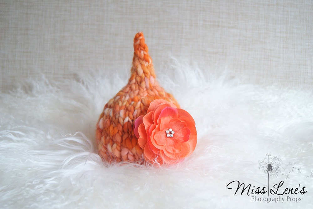 Newborn Photography Prop, Newborn Baby Knit Hat, OOAK Handspun Baby Hat,  Extra Pointy Newborn Pixie Hat, Flower Pixie, Baby Girl Gnome Hat