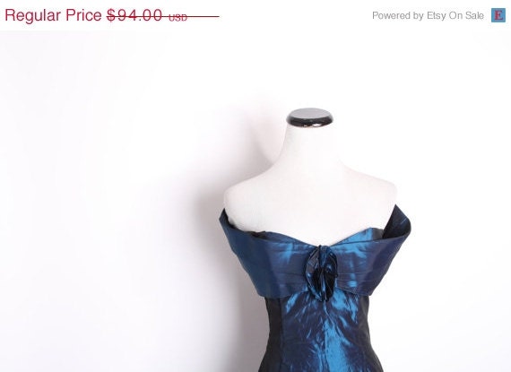 Vintage Sapphire Blue Metallic Cocktail Dress / Cocktail Dress / Off the shoulders / Holiday  Dress / Dresses / Vintage Dresses / 1463