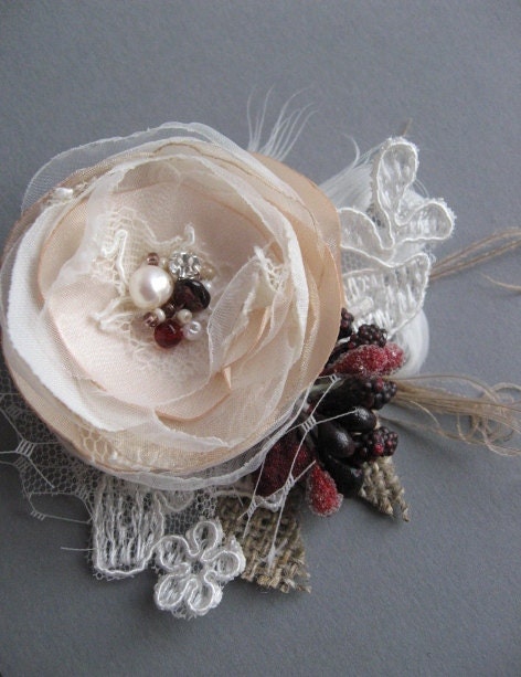 Rustic mini small bridal Hair Clip Beige ivory Burgundy flower Sand  burlap vintage inspired lace hairpiece with tulle fascinator