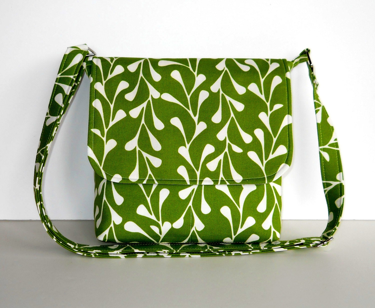 Small Purse, Crossbody Bag - Avocado Green with White Vines