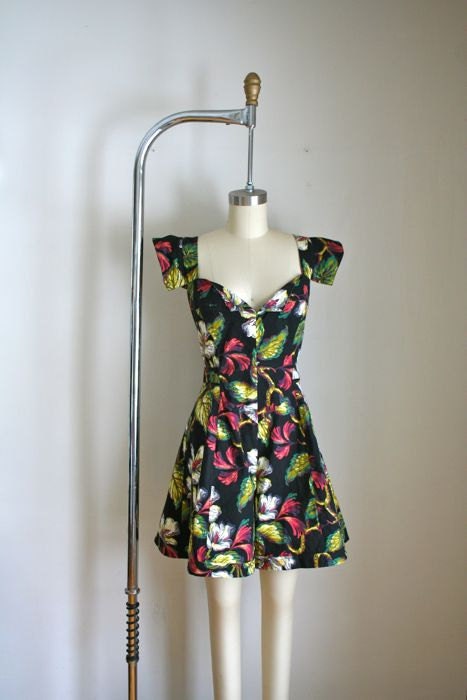 vintage tropical playsuit - LEI hawaiian 40s style romper / S