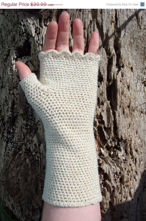 ON SALE Crochet Wrist Warmers Fingerless Gloves Cream Sparkle