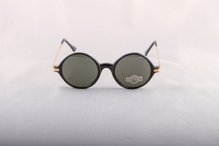 Vintage 90s Dead Stock Black and Gold Circle Sunglasses