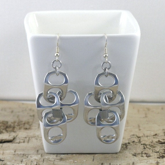 pop tabs earrings - chainmaille and duct tape