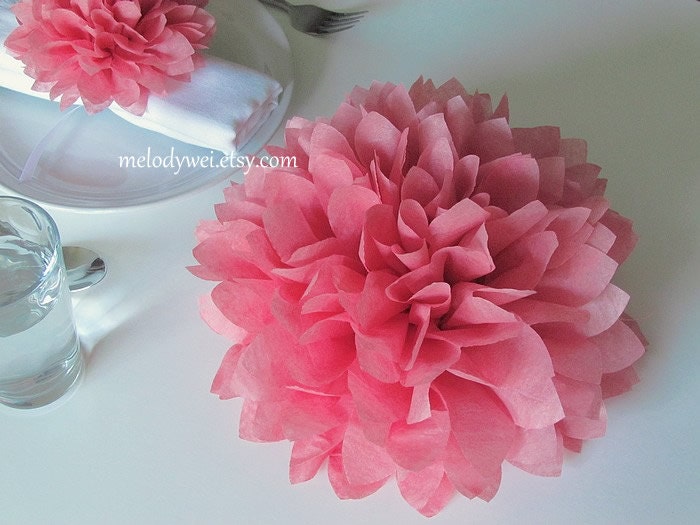 10 centerpieces, 9'' tissue paper flowers, good for Table Decoration and Aisle Decor