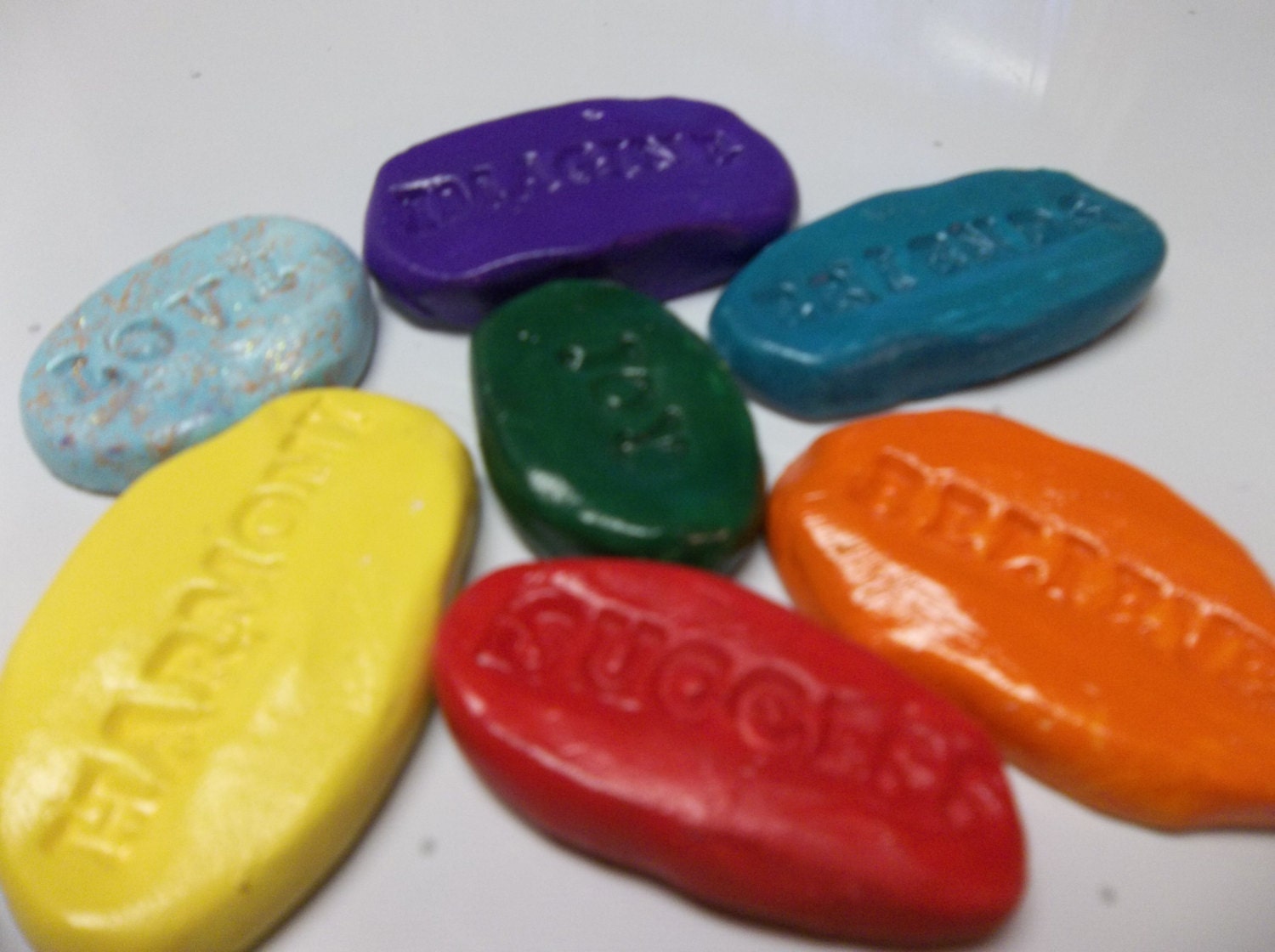Reiki Decorative Stone Magnets Seven Chakra Stones for Meditation Worry Stones Decor
