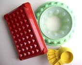 Vintage Tupperware set