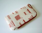 Iphone 5 Case /Sleeve / padded zipper pounch with 2 interior pocket -Red cup