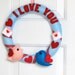 ON SALE I love you Felt Wreath with  love birds, totally Handstitched Ecofriedly Felt