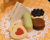 Miniature Afternoon Tea Assorted Desserts for American Girls 1:3