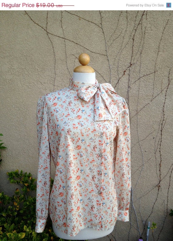Clearance 40% Off A vintage 1960s 1970s retro tan handmade floral secretary high collar bow long sleeves shirt size S M