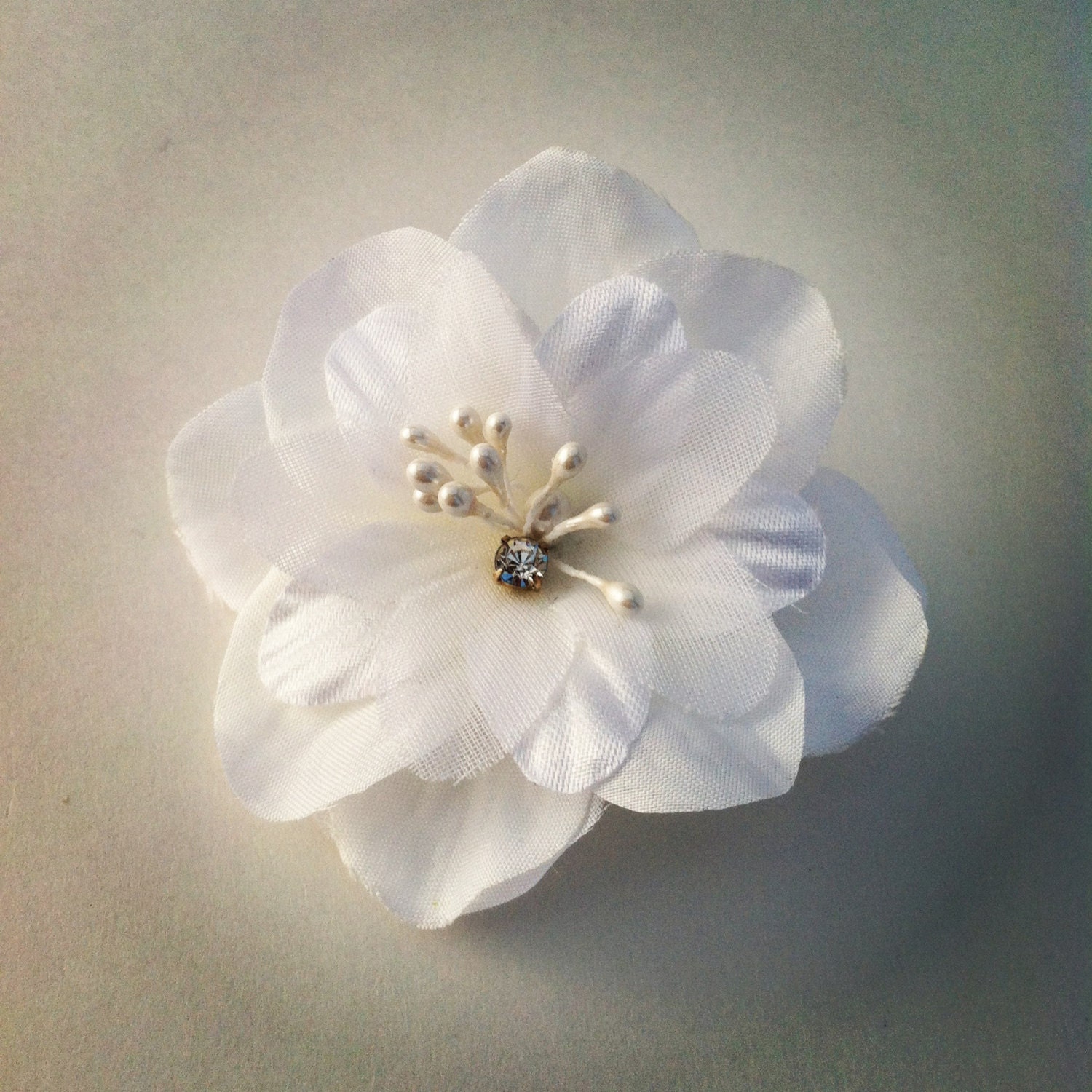 Bridal Hair Mini Flower Fascinator, Bridal Hair Clip with Pearl Stamens