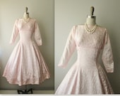 50's Dress // Vintage 1950's Embroidered Satin Cocktail Party Wedding Prom Dress S