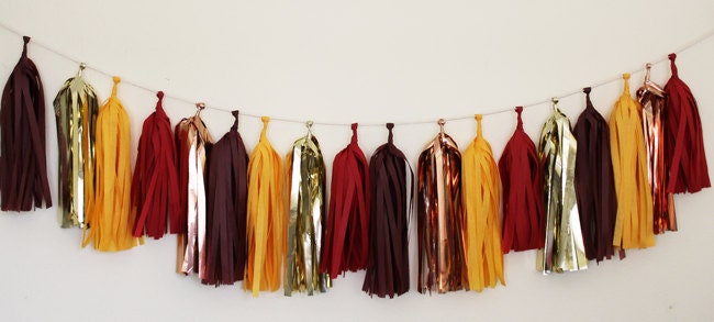Tassel Garland -18 Tassels - Golden Rubies Il_170x135
