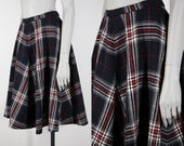Vintage 1970s Skirt : 70s Black Wool Plaid Aline Full Skirt S