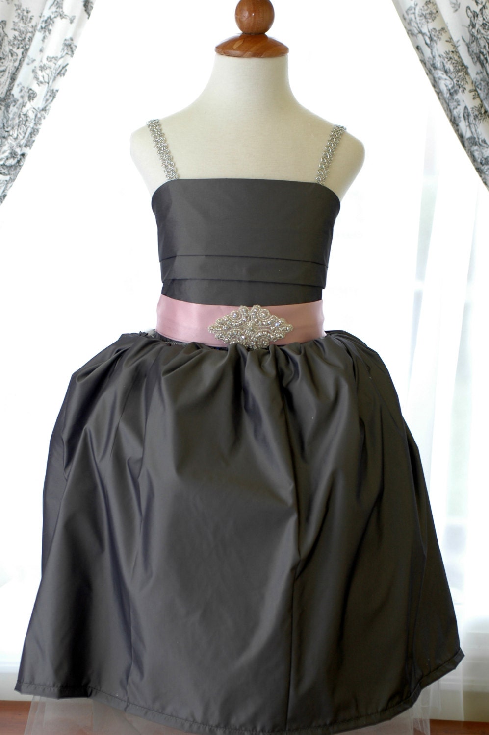 Stella grey flower girl dress wit a rhinestone bridal sash. Silver straps dress for a girl, flowergirl dress, wedding gown